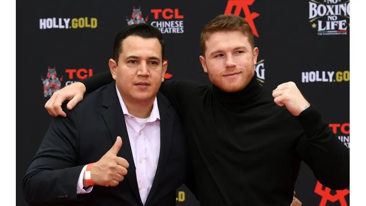 Canelo Álvarez llenó de elogios a su entrenador.