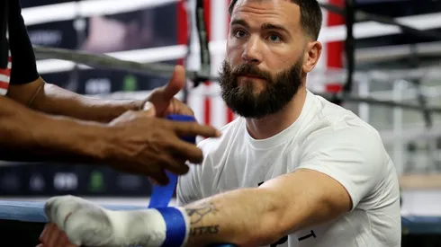 Un peleador que perdió con Caleb Plant no cree que pueda aguantarle las 12 rondas a Canelo Álvarez