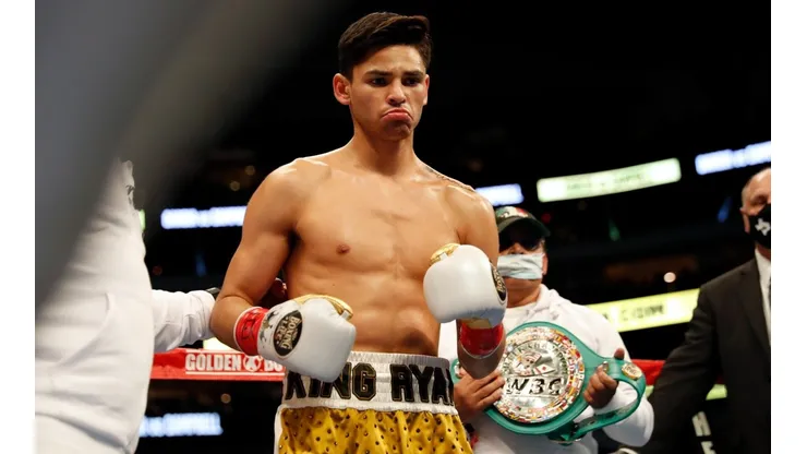 Ryan Garcia recibió fuerte tiros de JoJo Diaz.