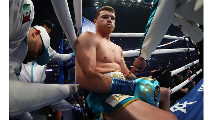 Los rivales que podrían complicarle la vida a Canelo Álvarez en el futuro