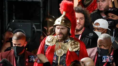 La impresionante entrada de Tyson Fury en la trilogía con Wilder.