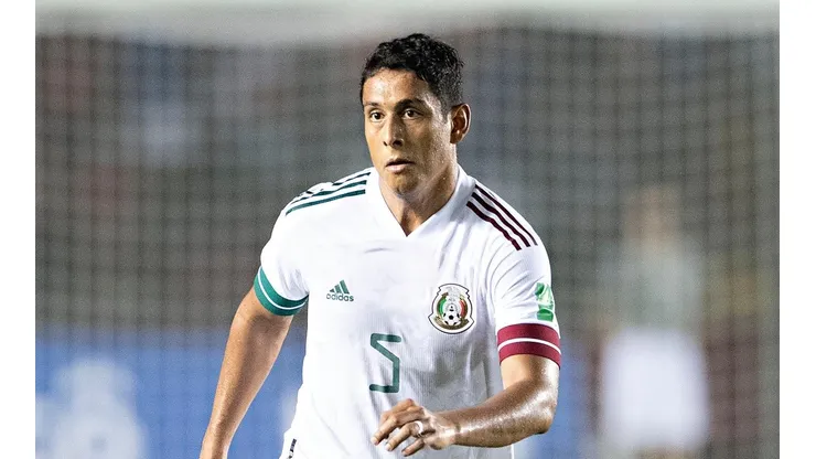 Luis Romo se lesionó ante El Salvador.
