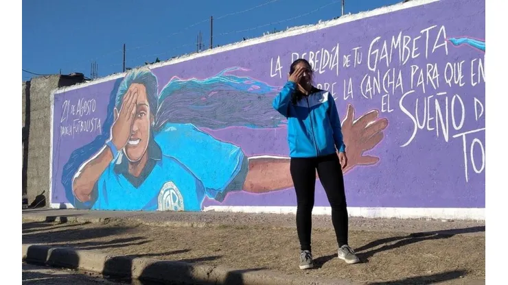 Romina Gómez, la ídola de Belgrano que cuenta con su propio mural. (Foto: Belgrano Femenil)