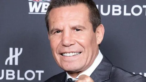 Julio César Chávez cree que Manny Pacquiao aún no se retiró.