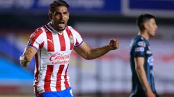 Los jugadores de Chivas que venden su saludo en internet