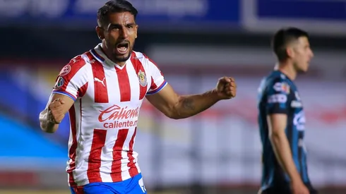 Los jugadores de Chivas que venden su saludo en internet