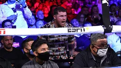 Canelo Álvarez le dio nuevos consejos a Oscar Valdez