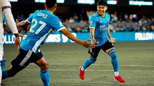 El mexicano vuelve a ser parte del once incial