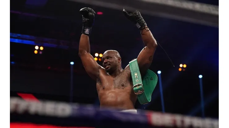 Dillian Whyte destrozó a Anthony Joshua y pidió que le pongan enfrente a Oleksandr Usyk