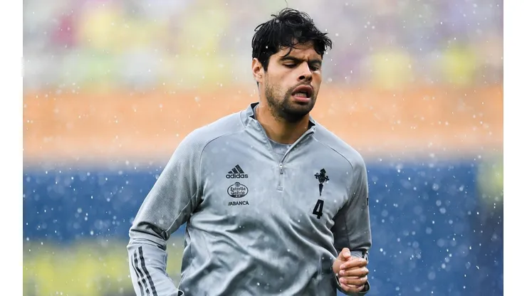 Néstor Araujo preocupa a Gerardo Martino desde España