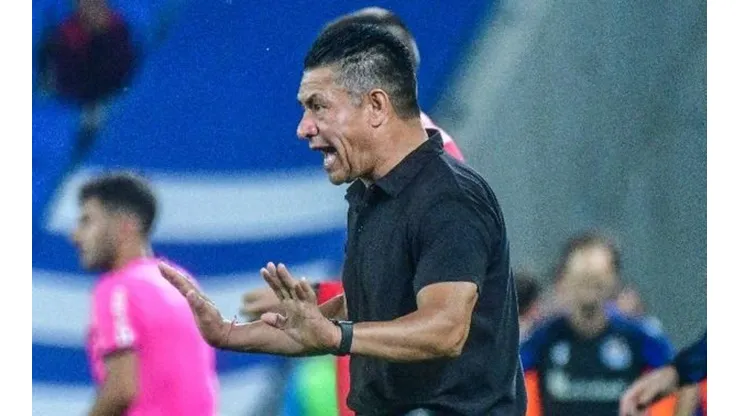 Ignacio Ambriz logró su tercer triunfo en la temporada 2021-22.