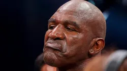 El presidente de UFC cree que fue tonto enfrentar a Holyfield con Belfort