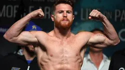 Canelo Álvarez muestra todo su poder de cara a enfrentar a Caleb Plant.