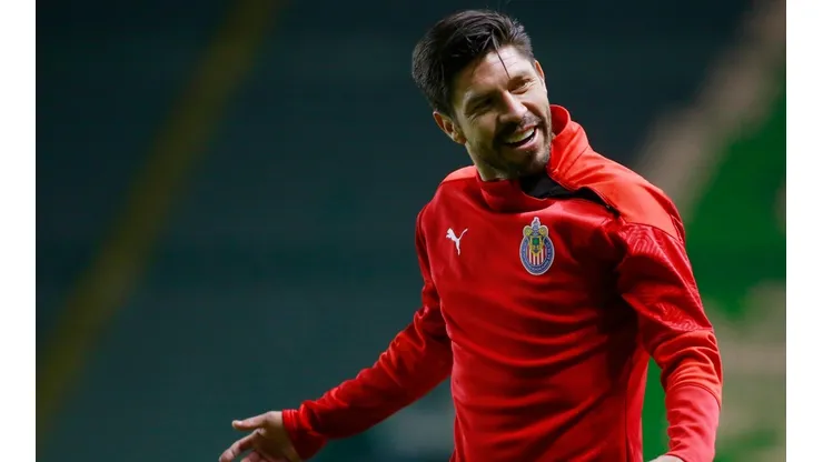 Oribe Peralta respondió a las críticas.