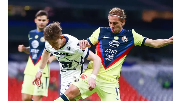El jugador del América le recordó a su mamá a los fans de Pumas