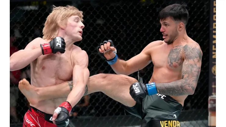 Paddy Pimblett calentó octágono con gran KO.