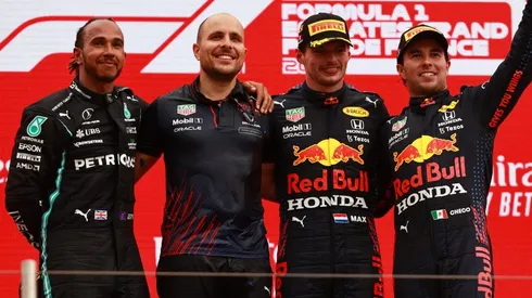 Hamilton, Verstappen y Checo, protagonistas de la temporada 2021.