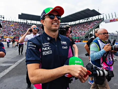 Regalan a ‘Checo’ Pérez de cartón por toda la CDMX