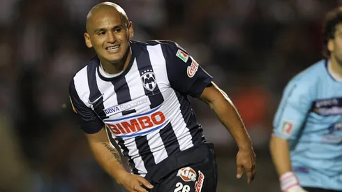 Suazo y el grito de gol, una pasión eterna.
