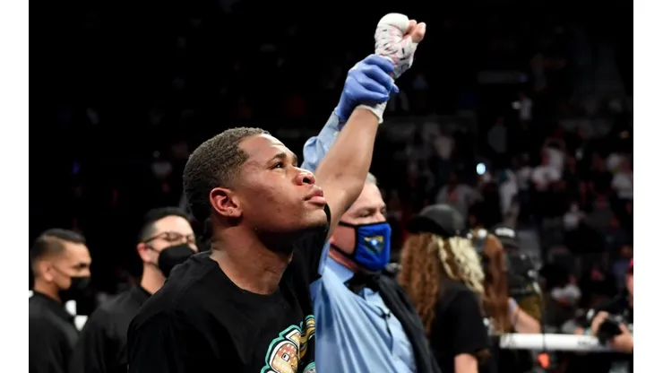 Eddie Hearn reveló qué pelea está negociando para Devin Haney