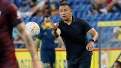 Nacho Ambriz sufrió su primera derrota con el Huesca en partido oficial