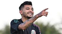 Jesús Tecatito Corona está en la mira del Milán a los 28 años de edad.
