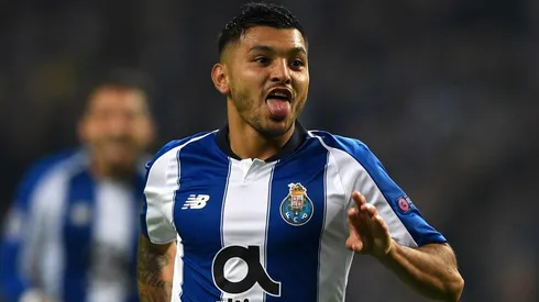 Jesús Tecatito Corona podría cambiar de equipo.