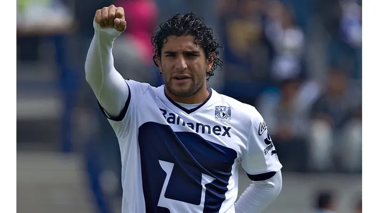 Martín Bravo ganó dos títulos de liga con los Pumas.