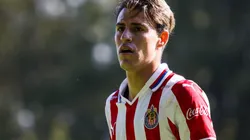 Cristian Calderón protagonizó una nueva polémica en Chivas.