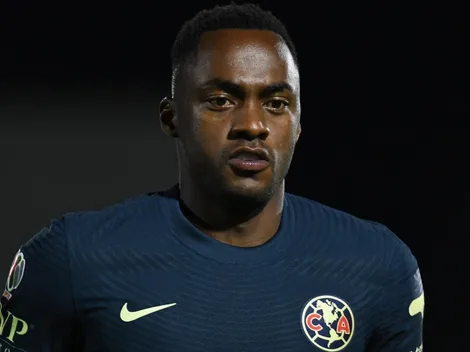 Renato Ibarra cumplió curso contra la violencia de género para volver al América