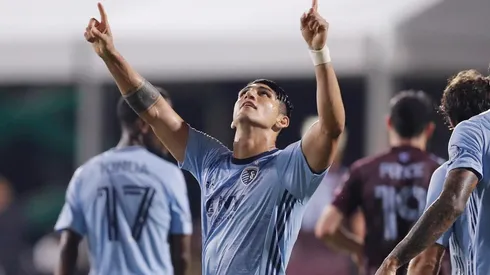 Pulido anotó un golazo para Sporting Kansas City.