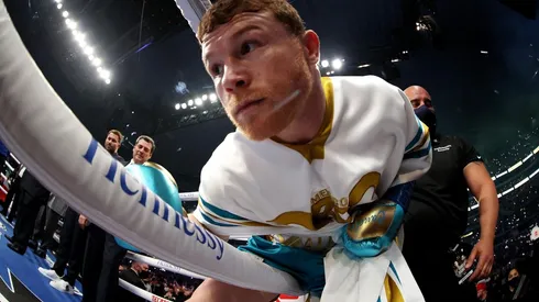 Canelo Álvarez más cerca de cerrar el choque con Caleb Plant.