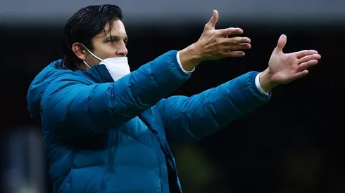 Santiago Solari no le cierra la puerta a los refuerzos en América.