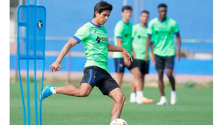 José Juan Macías mantendrá el número 9 en el dorsal con el Getafe.