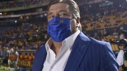 Miguel Herrera se enganchó con aficionado del Seattle Sounders tras derrota de Tigres.