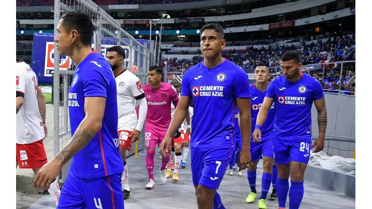 Luis Romo podría irse gratis de Cruz Azul.