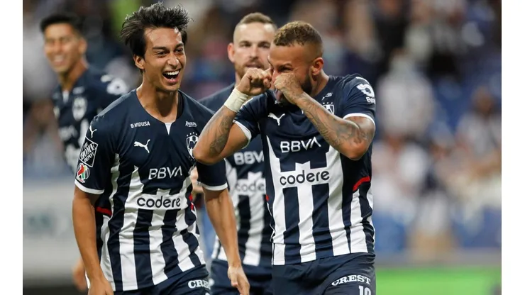 La formación de Rayados vs. Cruz Azul.