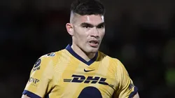 Johan Vásquez dejaría Pumas para convertirse en jugador del Genoa de Italia.