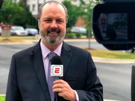 Gómez Junco lanza punzante indirecta y se defiende de críticas por su narración