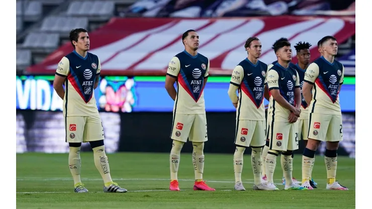 En el plantel del América, Sebastián Cáceres resaltó el nivel de Sebastián Córdova y Jorge Sánchez.