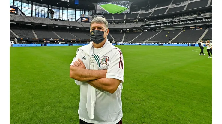 Martino a un partido de hacer historia con el Tri.