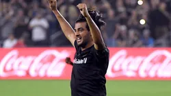 Carlos Vela anota para Los Angeles FC.