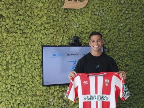 Un mexicano ex Monarcas Morelia fue presentado con el Logroñés de España