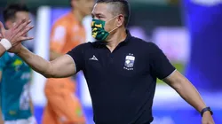 Ignacio Ambríz ganó su primer partido con Huesca.