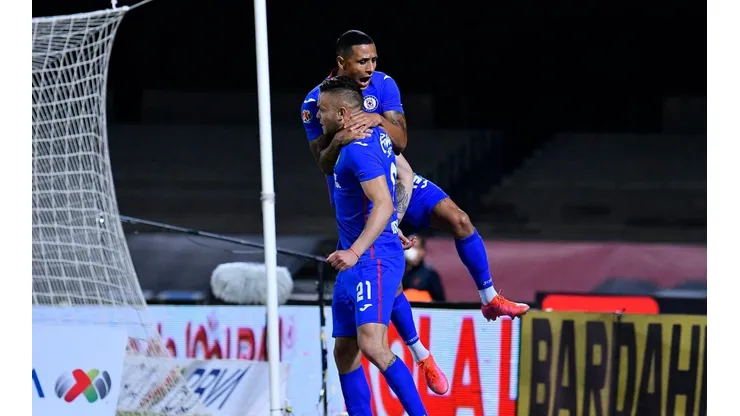 Cruz Azul espera por dos jugadores clave...