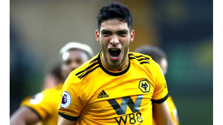 Wolves y Betis presentaron sus nuevas playeras.