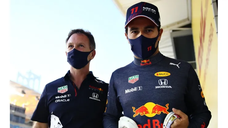 Checo Pérez seguiría conduciendo para Red Bull.
