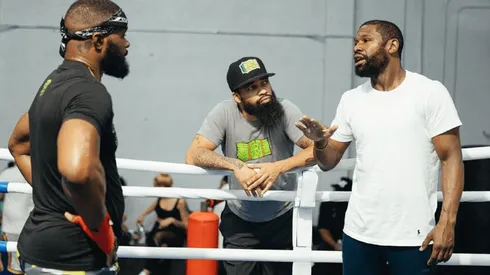 Tyron Woodley habló de los secretos que le enseñó Mayweather para vencer a Jake Paul