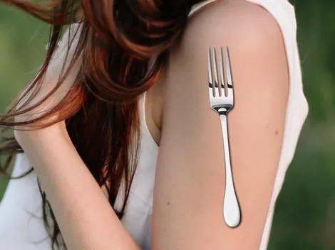 La verdadera razón de por qué tenedores e imanes se pegan al brazo tras la vacuna