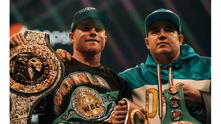 Eddy Reynoso anuncia las buenas noticias para Canelo Álvarez